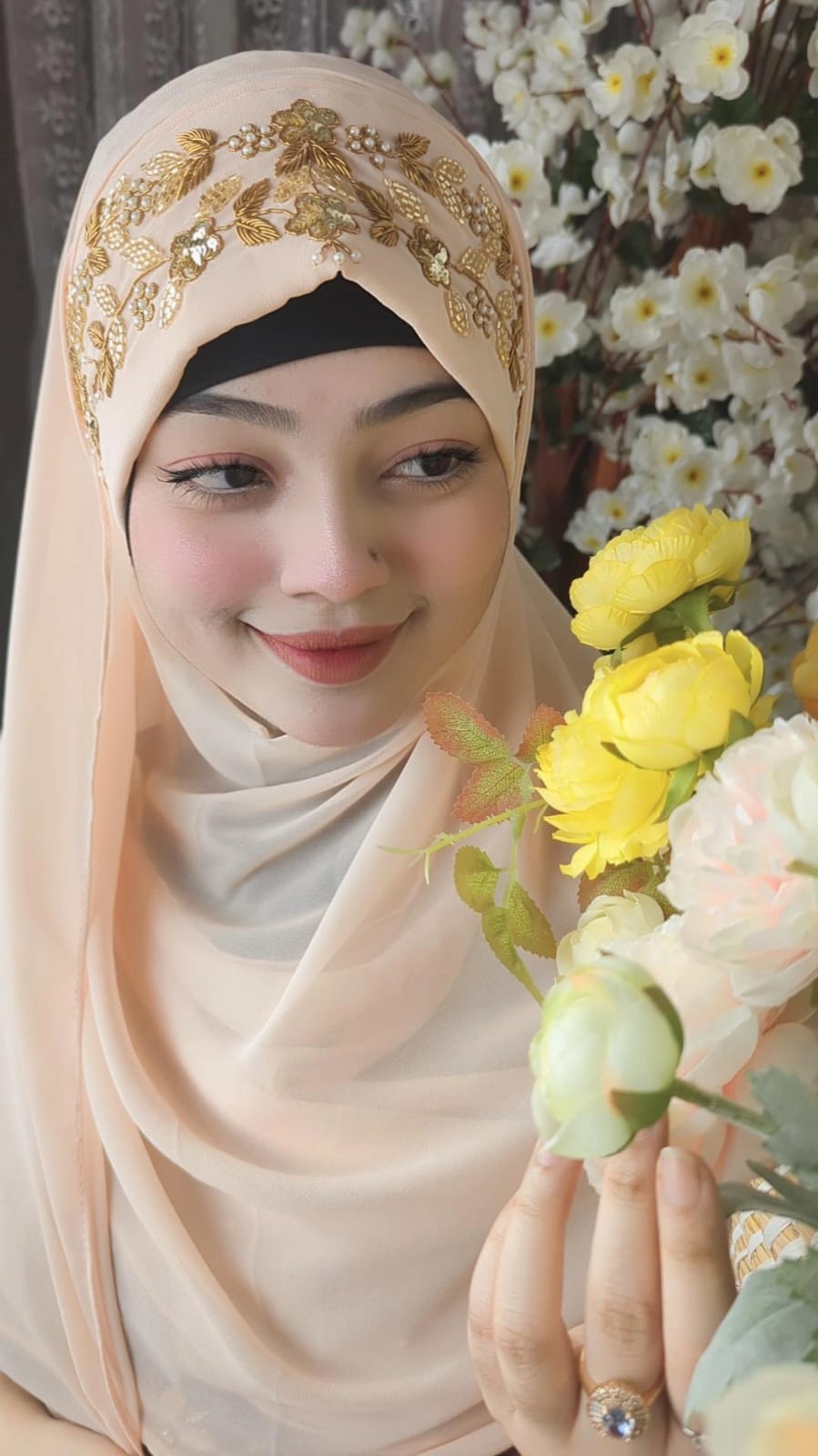 Shoronolota Hijab