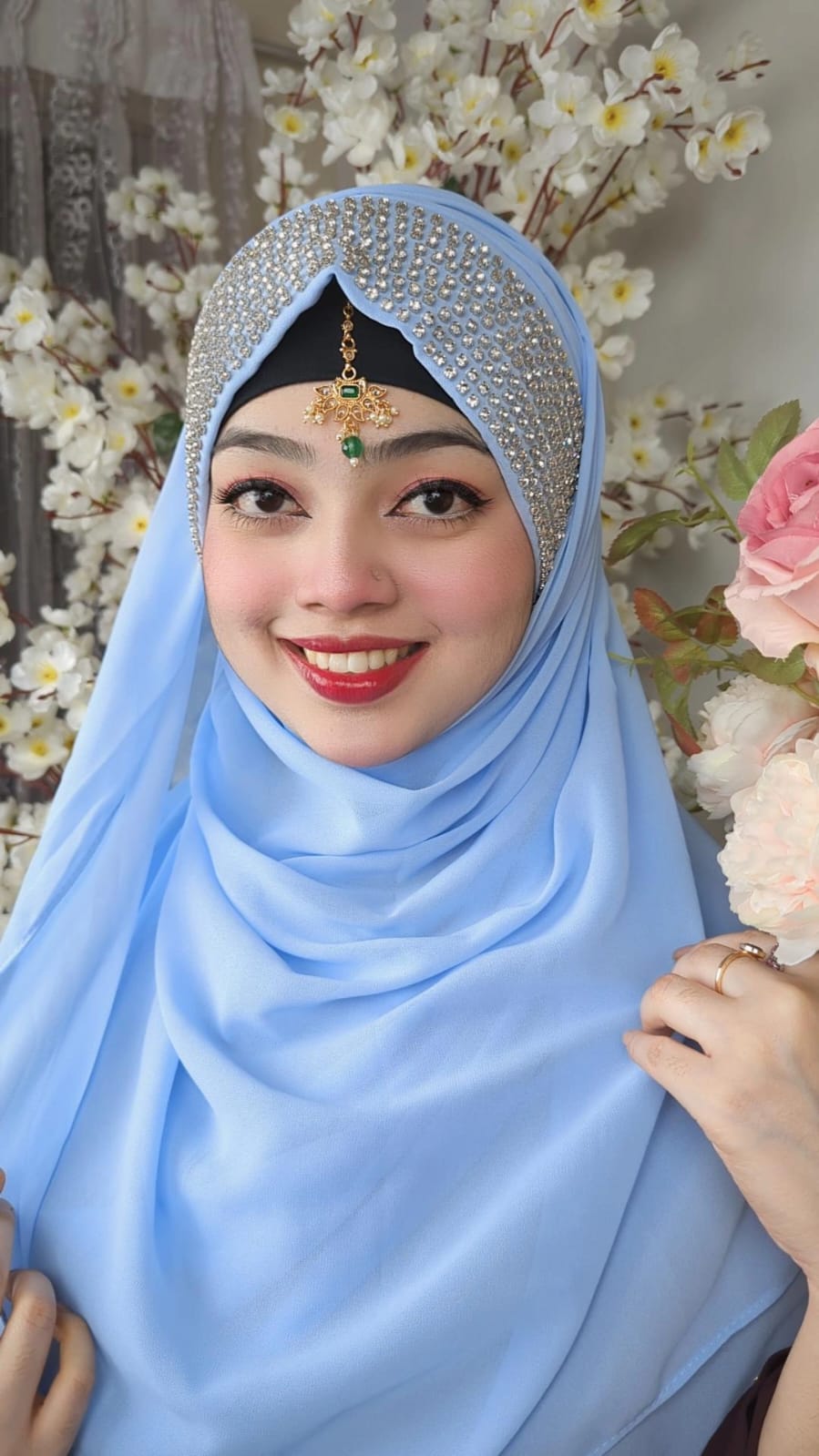 STONE (999) Hijab