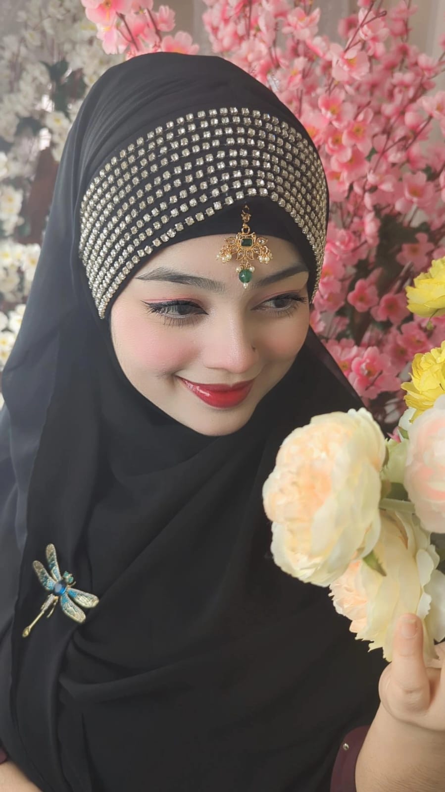 STONE (999) Hijab