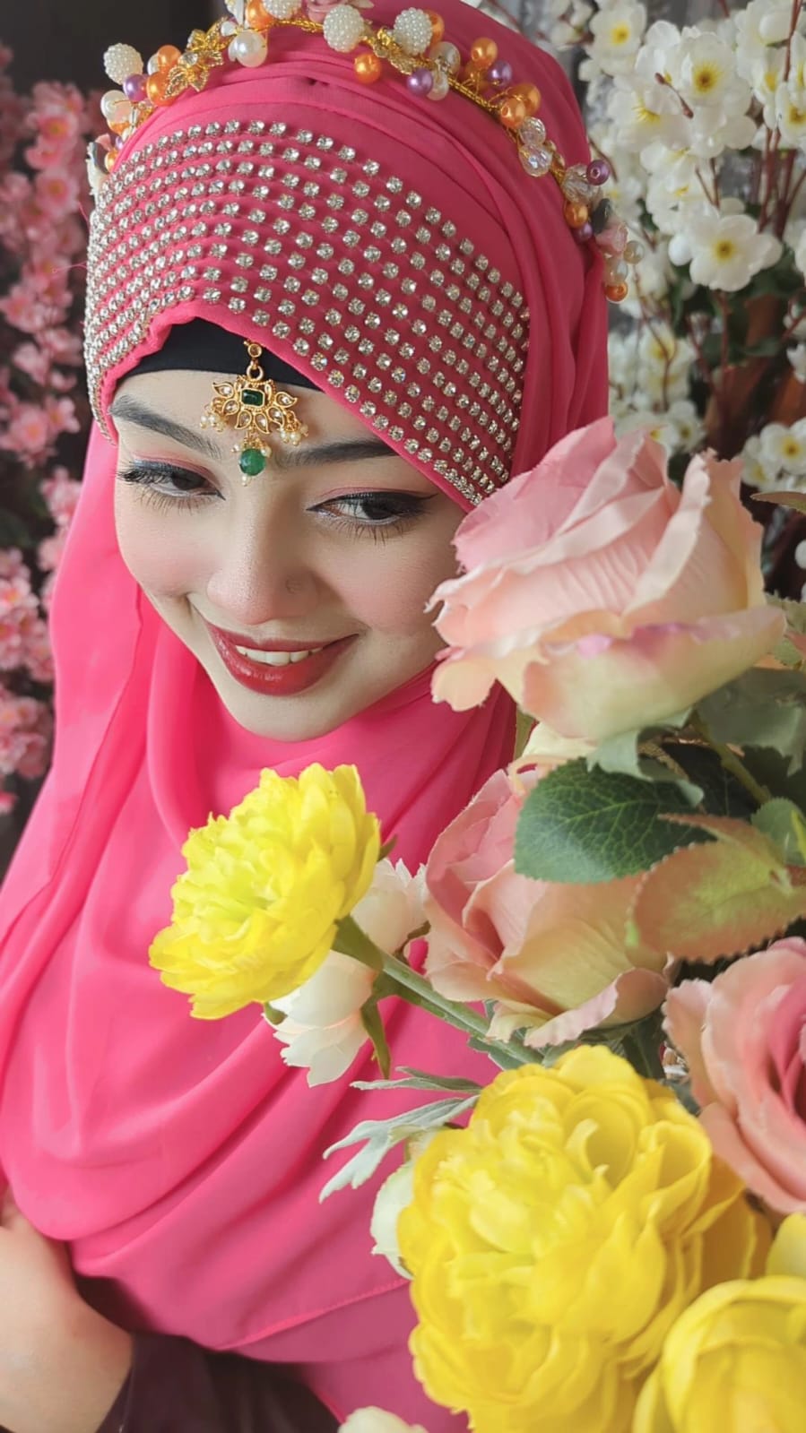 STONE (999) Hijab