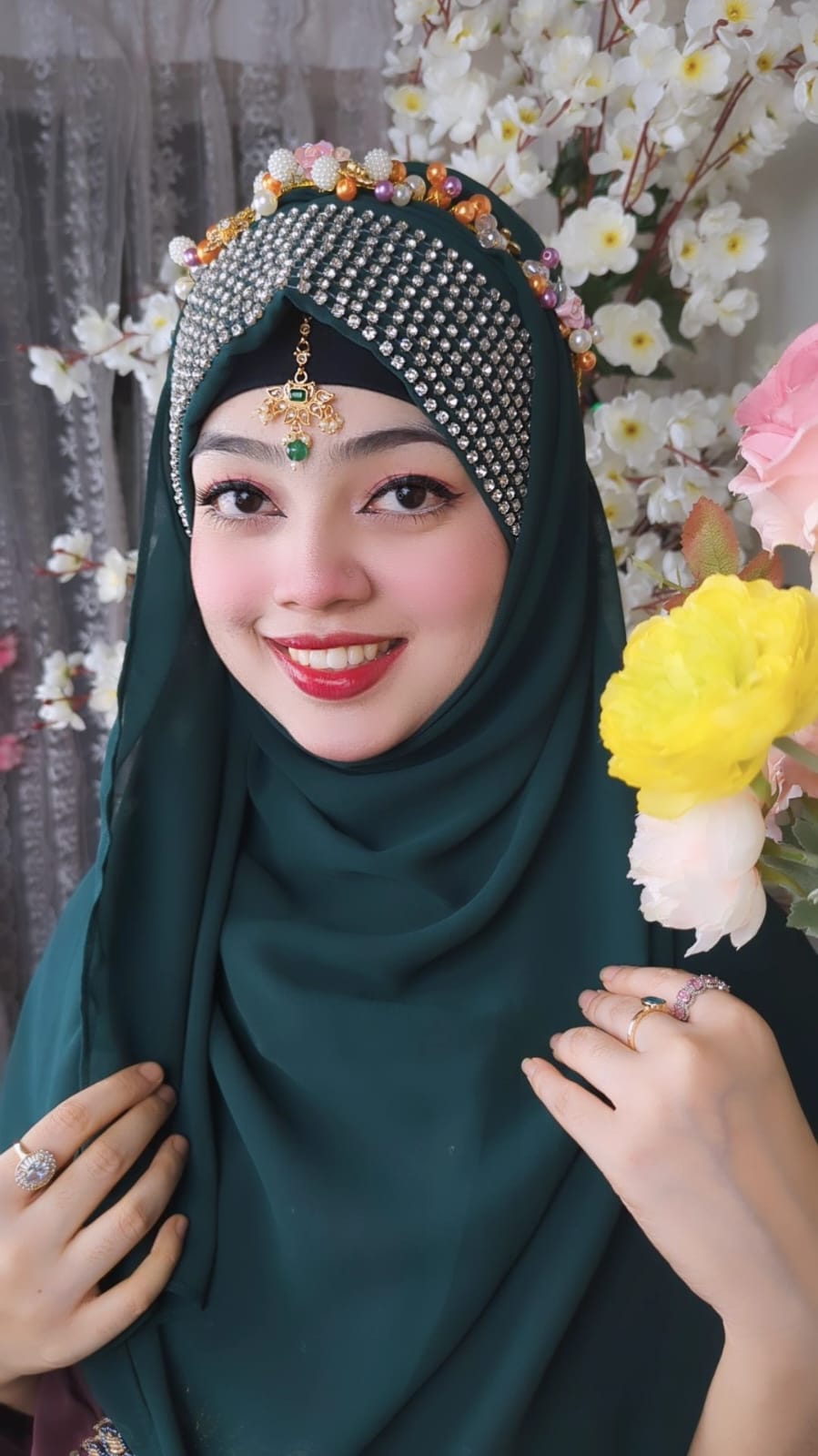 STONE (999) Hijab